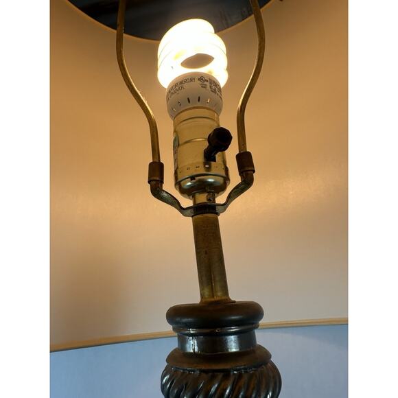 VTG 1970'S Mid Century Hollywood Regency Green Optic Glass Table Lamp Tested - Picture 7 of 8